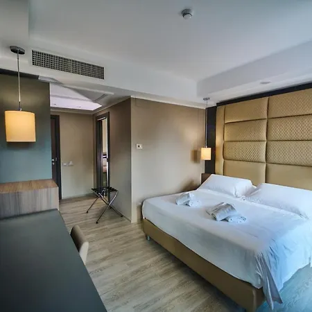 Park Le Dune Di Giovino מלון